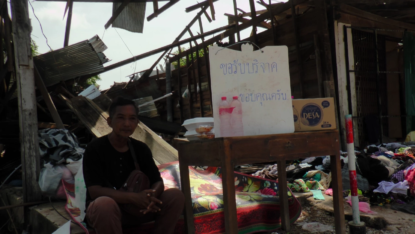 ทหารทัพภาค 4 เร่งซ่อมบ้านมูโน๊ะ เหตุ"โกดังพลุระเบิด" 682 หลัง เสียหาย 50 ล้าน