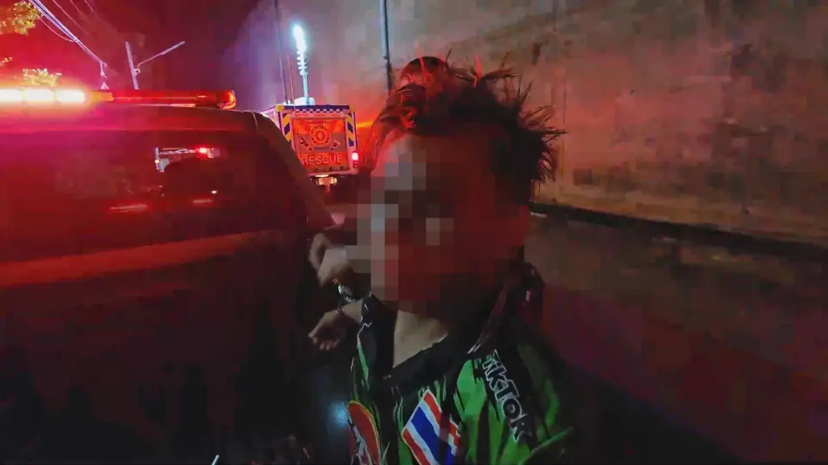 นายทวีป ประกอบใส หรือ เบิร์ด อายุ 20 ปี คนก่อเหตุ