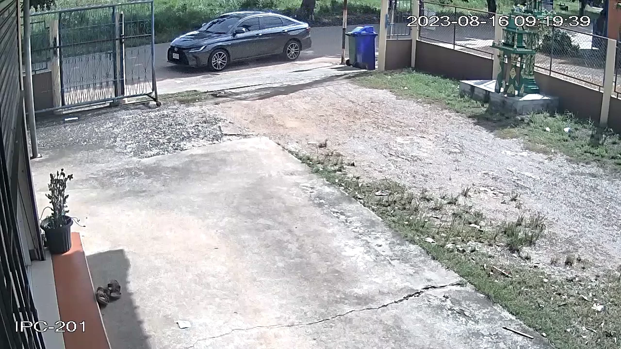 วงจรปิดจับภาพชัด หนุ่มใหญ่หึงโหด บุกลั่นไกสาว 47 ดับคาร้านเสริมสวย