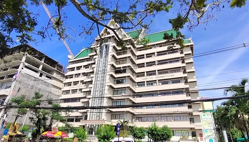 อนาถการแพทย์ รพ.ดังแปดริ้ว ทำฟันวันนี้ นัดอีกที 2 ปี ข้างหน้า หมอขาดแคลนหนัก