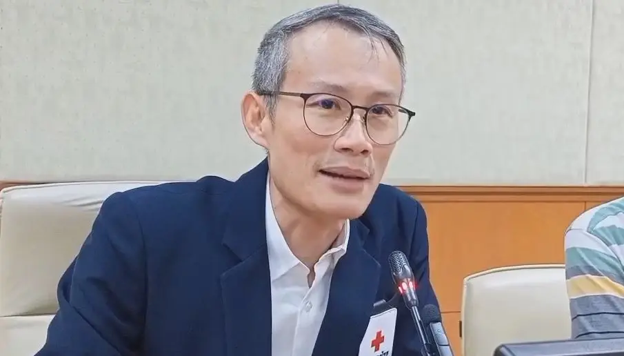 ไฟไหม้ตึก 150 ปี รพ.สมเด็จพระบรมราชเทวี ณ ศรีราชา คาดไฟฟ้าลัดวงจร
