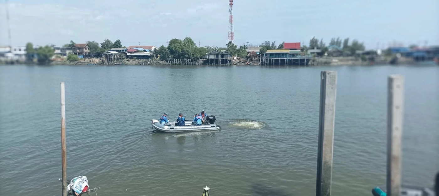 ไร้ปาฏิหาริย์ พบแล้ว 1  ร่าง นทท. เรือล่มจาก "พายุงวงช้าง" ที่บางตะบูน