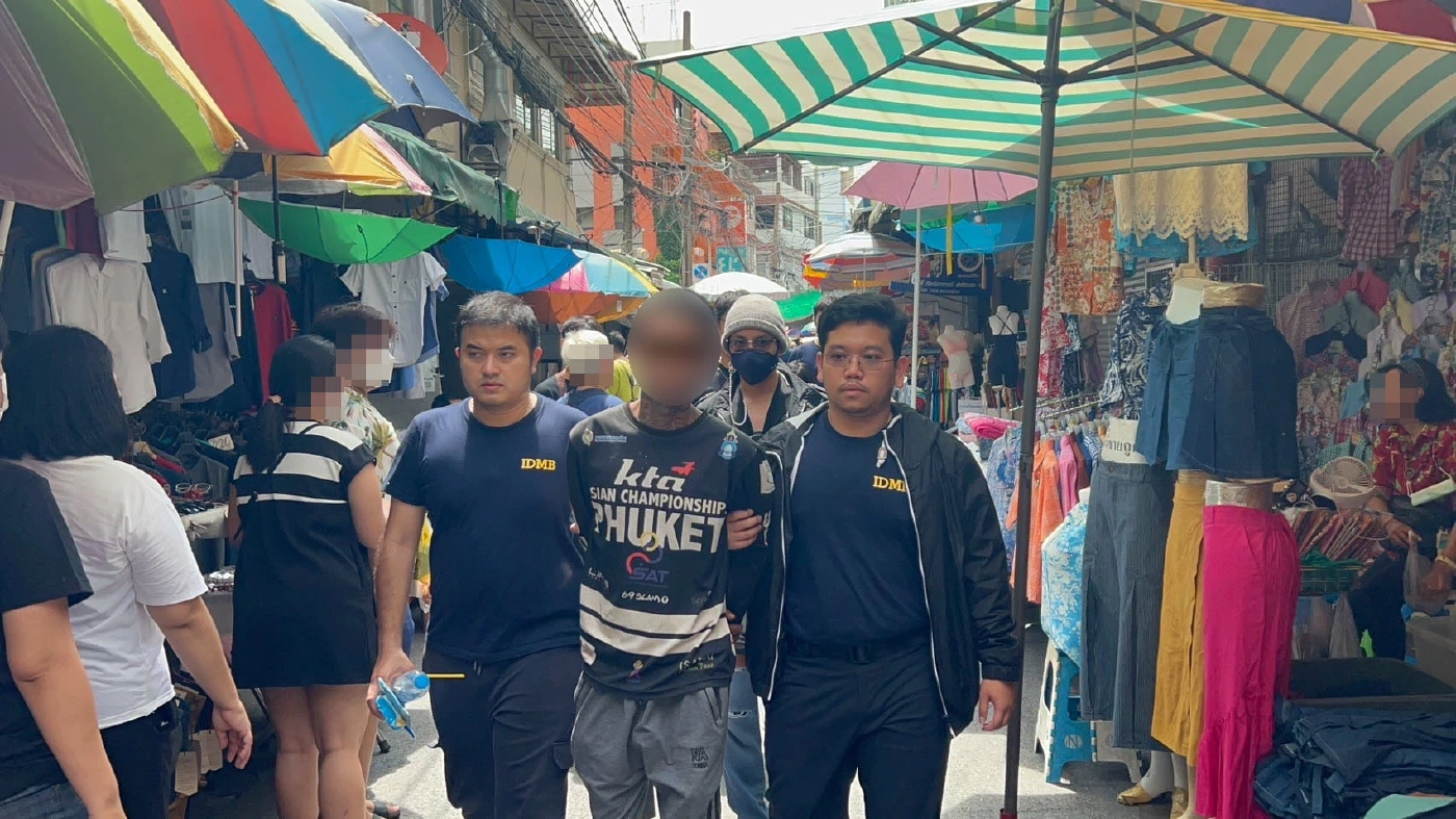 สืบนครบาลรวบ "เอส คอลาย" บังคับลูกเลี้ยงวัย 12 เสพยาก่อนขยี้กาม อ้างรักเด็ก