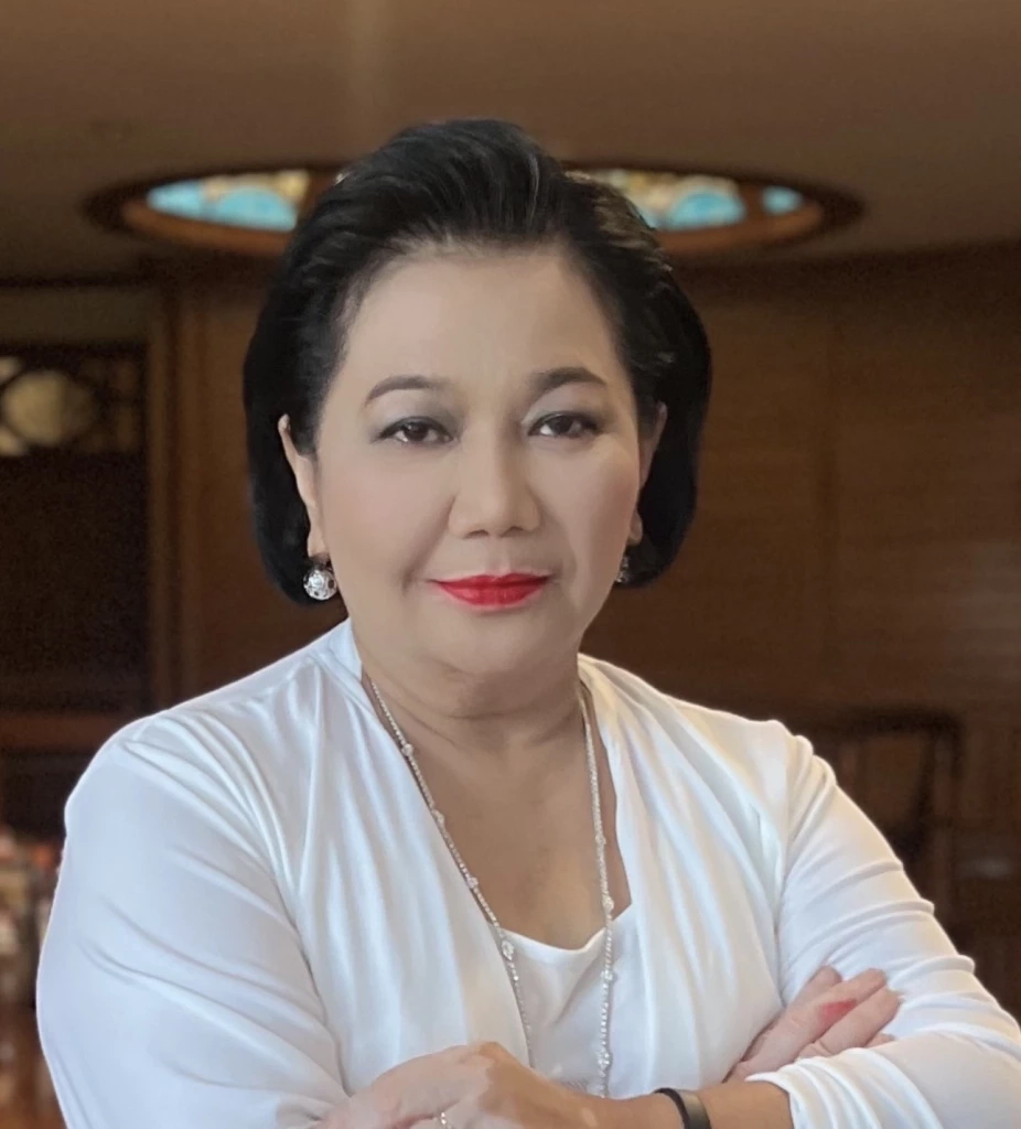 "มาดามแจ๋น" จากสตรีหลังม่านการเมือง สู่เก้าอี้รมต.