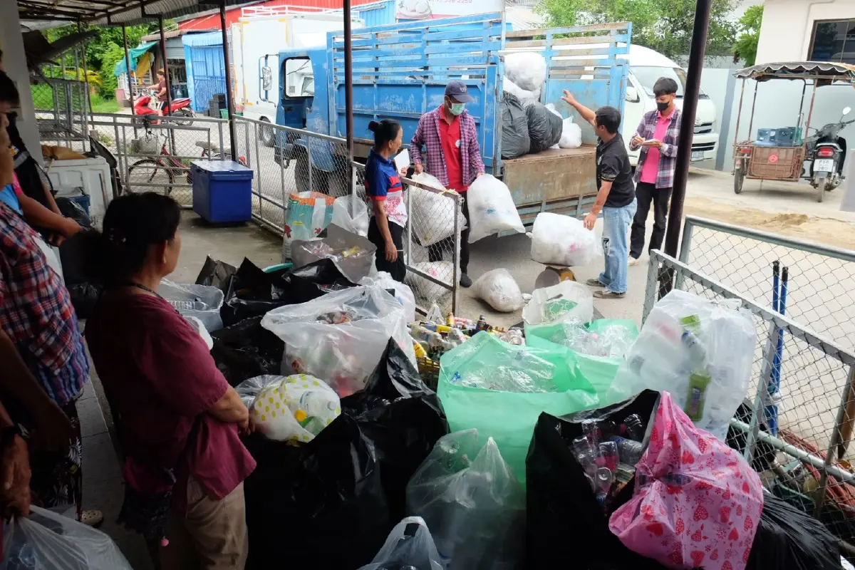 คพ.ชู "อบต.ดอนแก้ว" โมเดลนำร่อง คัดแยก-เก็บขน-แยกประเภทขยะมูลฝอย