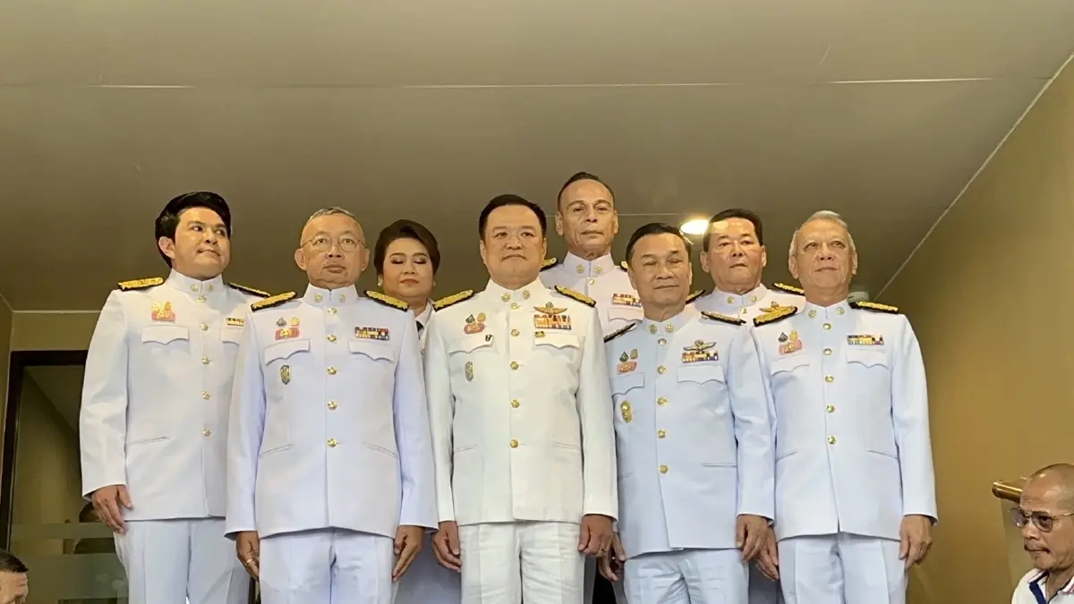 "เพจไทยคู่ฟ้า"โชว์ผลงาน"เศรษฐา ทวีสิน" นายกฯ เป็น ผู้สังเกตการณ์ที่เฉียบคม
