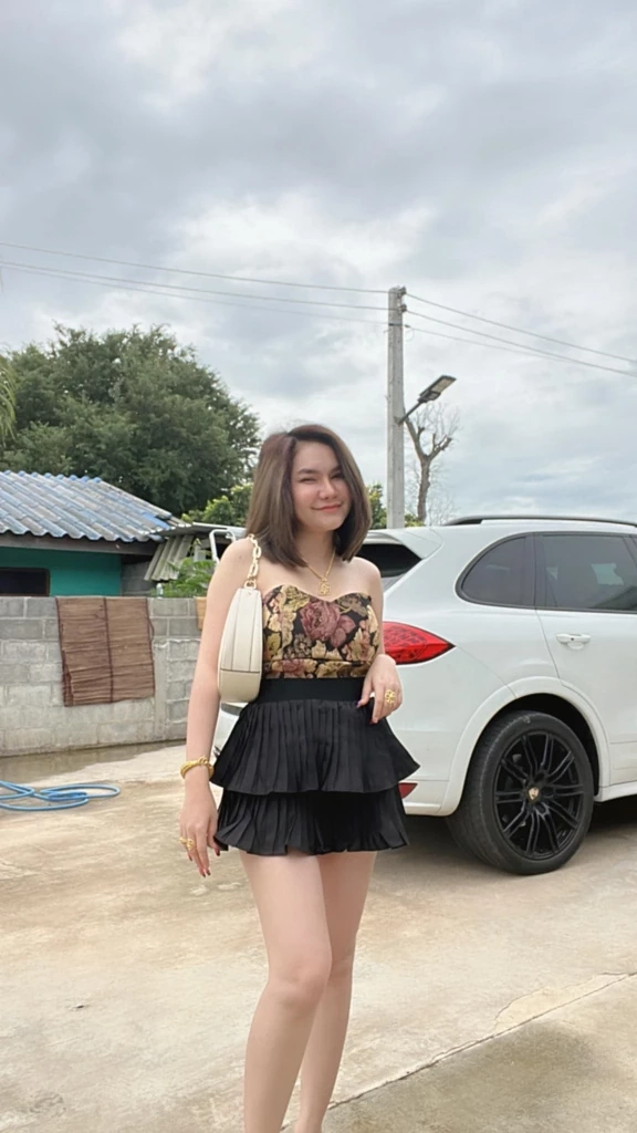 ส่องด่วน เลขทะเบียนรถปอร์เช่แม่น้ำหนึ่ง พร้อมฟาด คนดูถูกรถมือสอง!