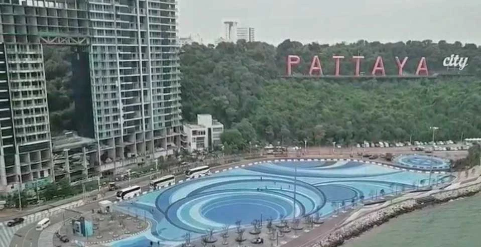 โครงการที่มีปัญหา จน อิทธิพล ถูกออกหมายจับ 