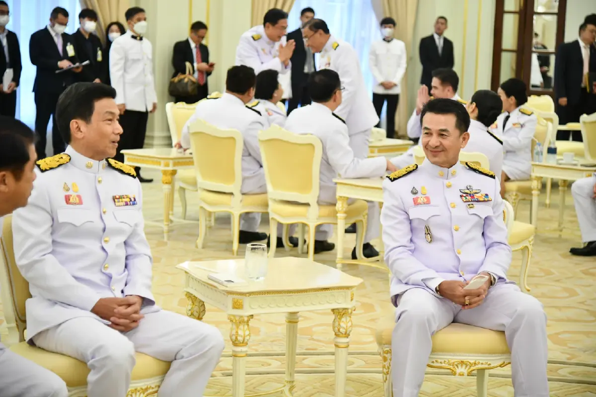 "หมอชลน่าน" เผย สุดปิติหลังเข้าถวายสัตย์ฯ ระบุ ในหลวงทรงชม "เศรษฐา"