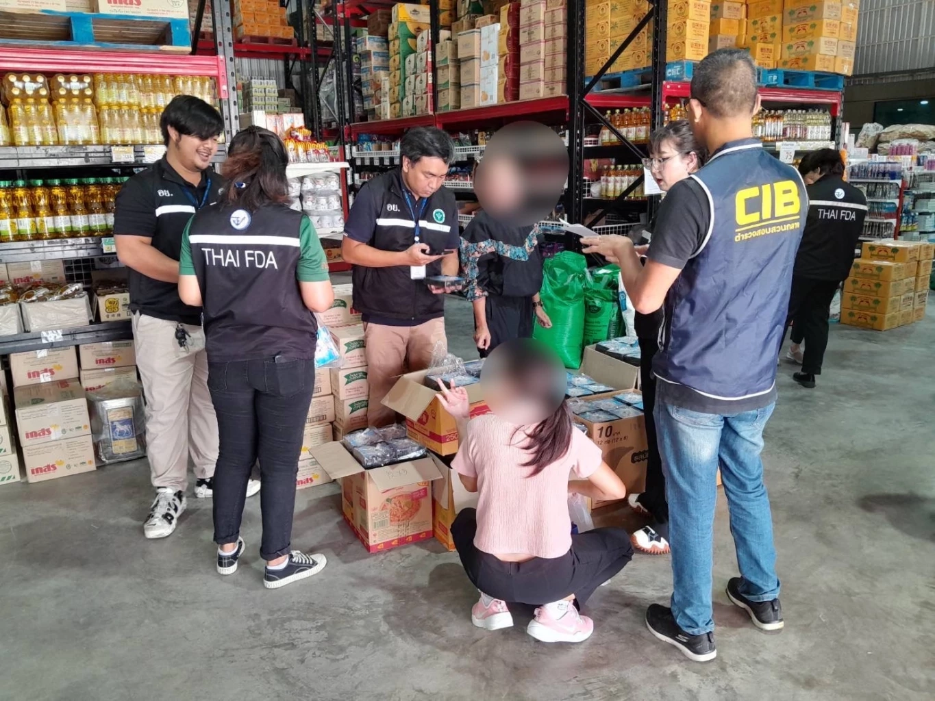 ปคบ.-อย. ทลายโรงงานผลิตยาจุดกันยุงผสมสารเคมี ยึด 2 แสนกล่อง มูลค่า 4 ล้านบาท