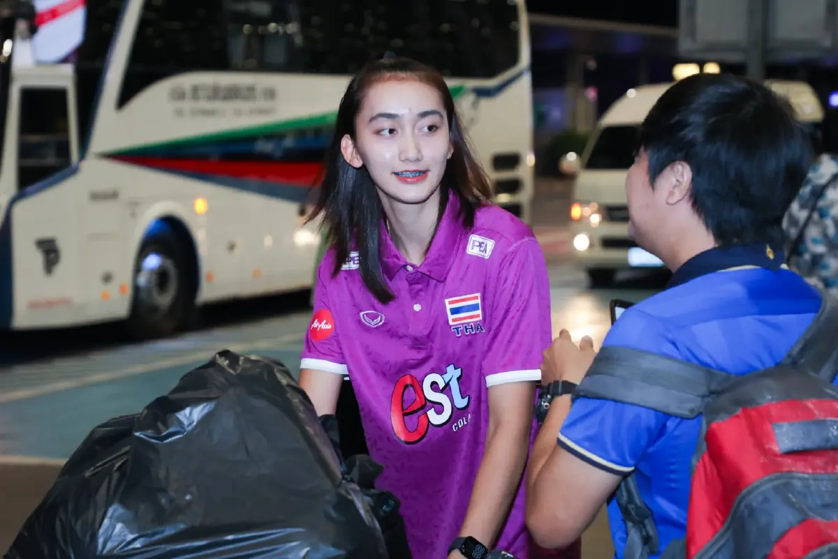 "วอลเลย์บอลสาวไทย" ลัดฟ้าลุยศึก อลป.รอบคัดเลือก