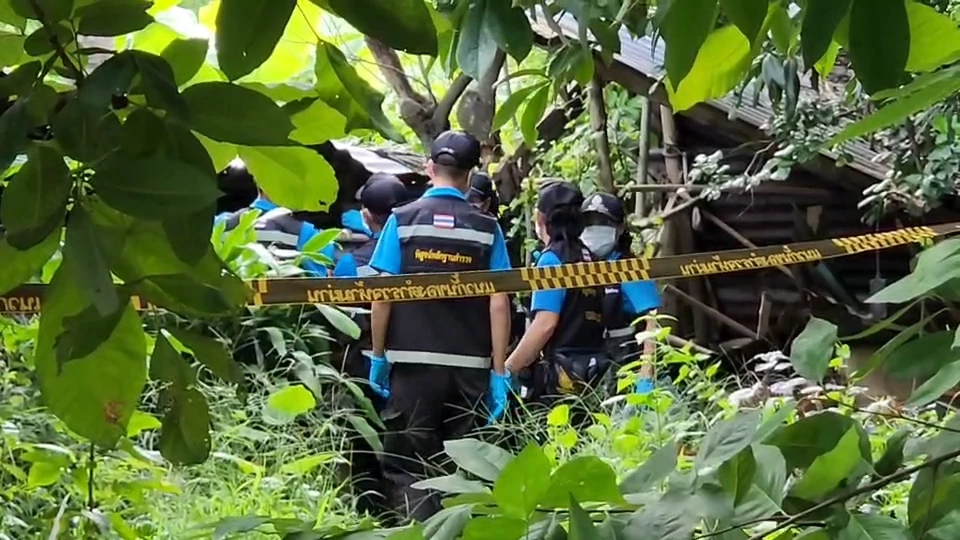 คุมตัวเค้นสอบ พ่อโบกปูนลูกสาว 2 ขวบ พบก่อนหน้านี้โยงปลิดชีพลูก 4 คน