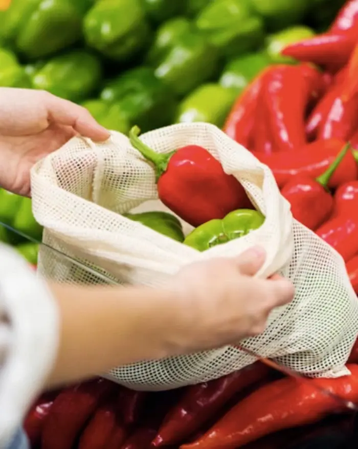 ชาติแรกในโลก นิวซีแลนด์แบนถุงใส่อาหารสดในซูเปอร์ หวังลด Single-use Plastic