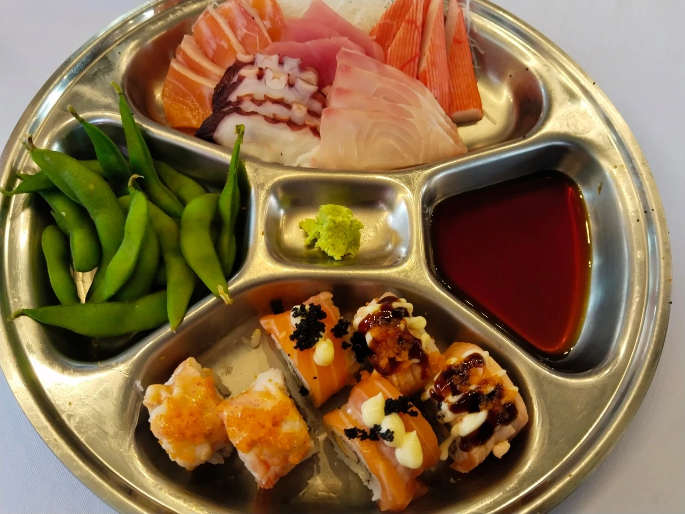 บุฟเฟ่ต์อินเตอร์อิ่มคุ้ม 20 บาท เด็กอายุต่ำกว่า 12 ปี กินฟรี