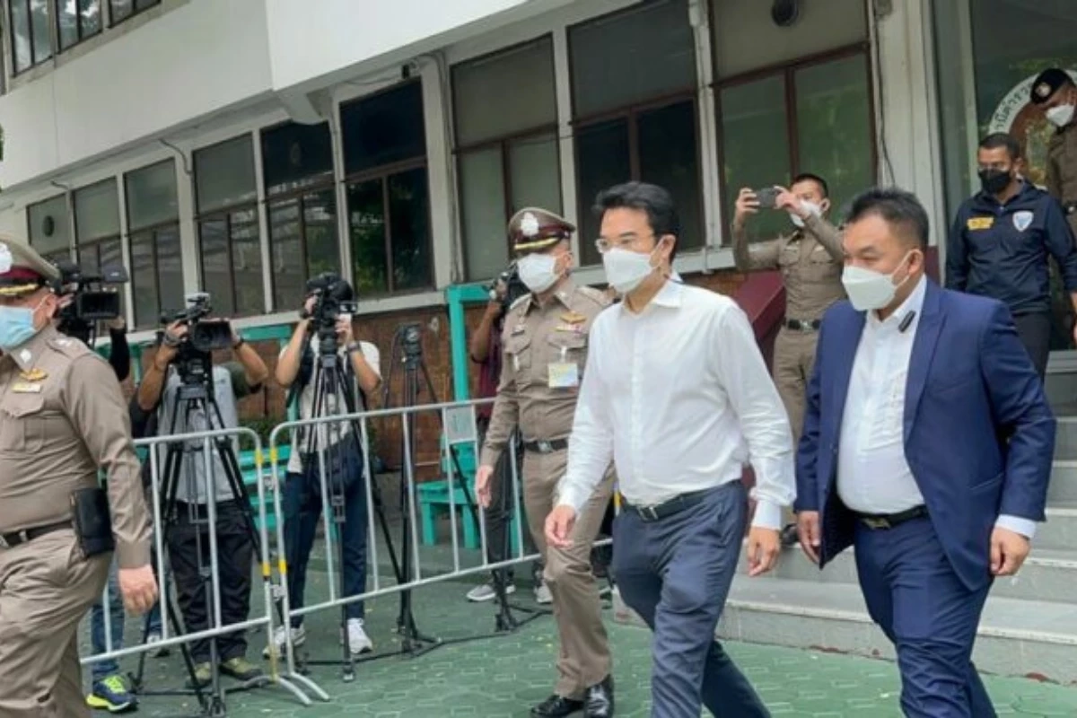 ที่ นายปริญญ์ พานิชภักดิ์ อดีตรองหัวหน้าพรรคประชาธิปัตย์ 