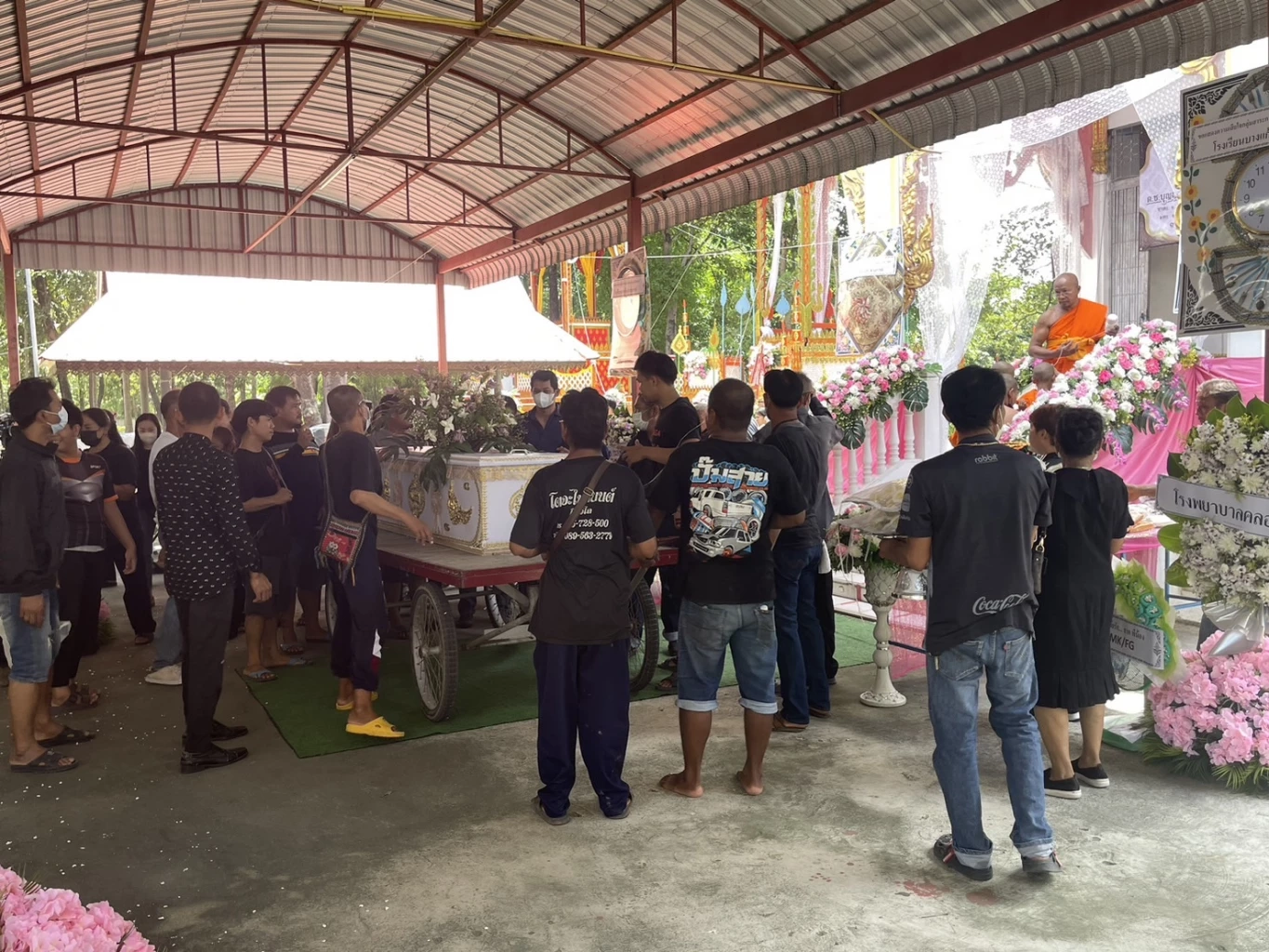 เผาแล้ว 3 แม่ลูก เหยื่อพ่อจบชีวิตยกครัว เงินบริจาคมอบให้วัดและโรงพยาบาล