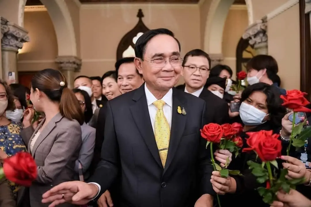 PMOC เปลี่ยนชื่อเพจ หลังนายกฯประยุทธ์หมดวาระ พร้อมติดตามผลงานลุงตู่ต่อไป