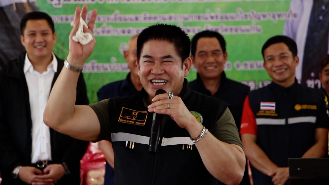 “ธรรมนัส” ควง “เอกราช” ลงพื้นที่ช่วยผู้ประสบภัยน้ำท่วม จ.ขอนแก่น