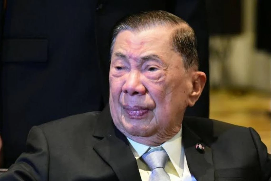 พล.อ.ชวลิต ยงใจยุทธ 