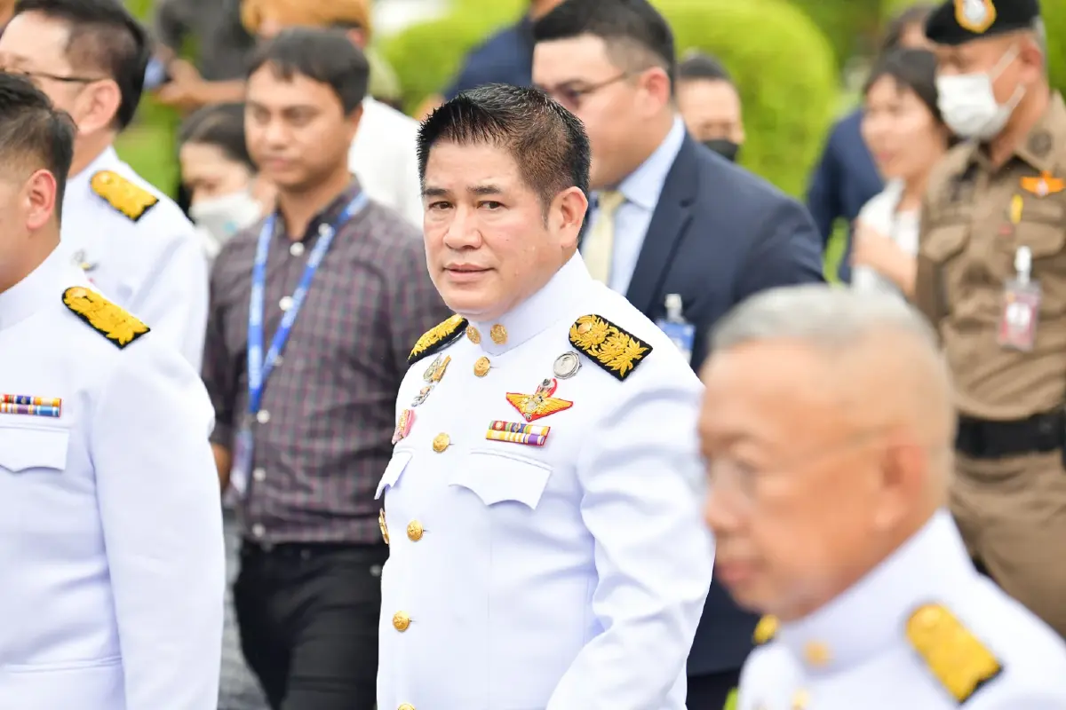 "ธรรมนัส" ยัน "บิ๊กป้อม" ยังไม่ลาออกสส. ลั่นโควตารมต.ยังเป็นของ "ไผ่ ลิกค์"