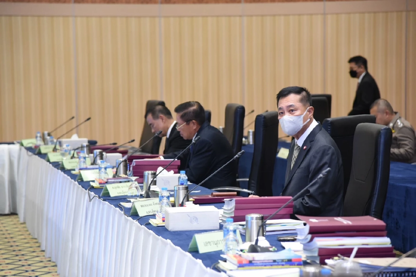 “พล.ต.อ.เอก” โพสต์แจง เหตุโหวตค้านเลือก ผบ.ตร.คนใหม่