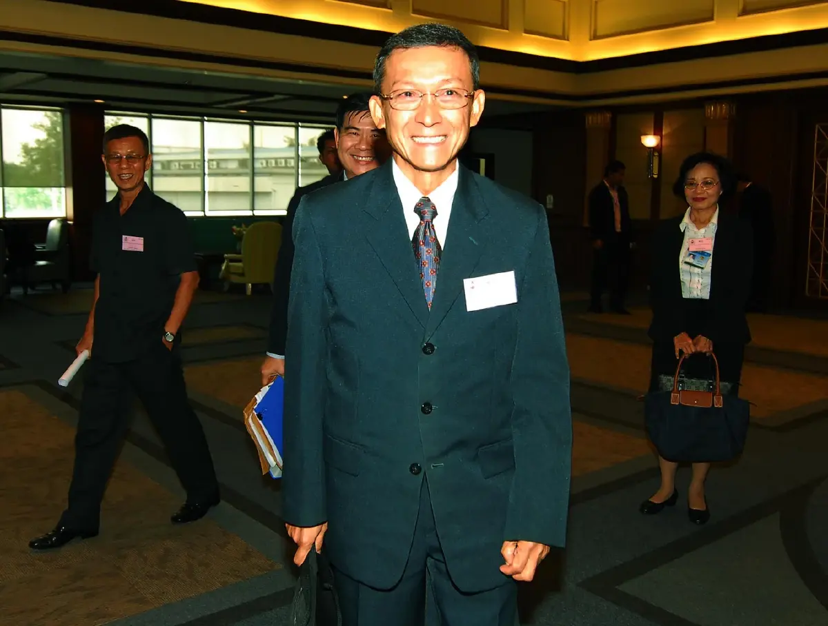 ร.ต.อ.ปุระชัย เปี่ยมสมบูรณ์