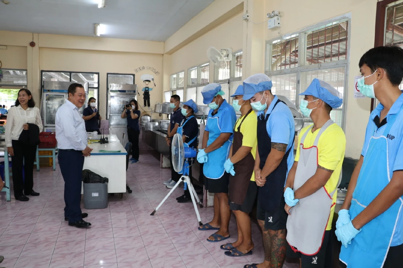 เดินสายลงพื้นที่วันหยุด "รมว.ยุติธรรม" รุดเยี่ยมเด็กและเยาวชนบ้านกรุณา