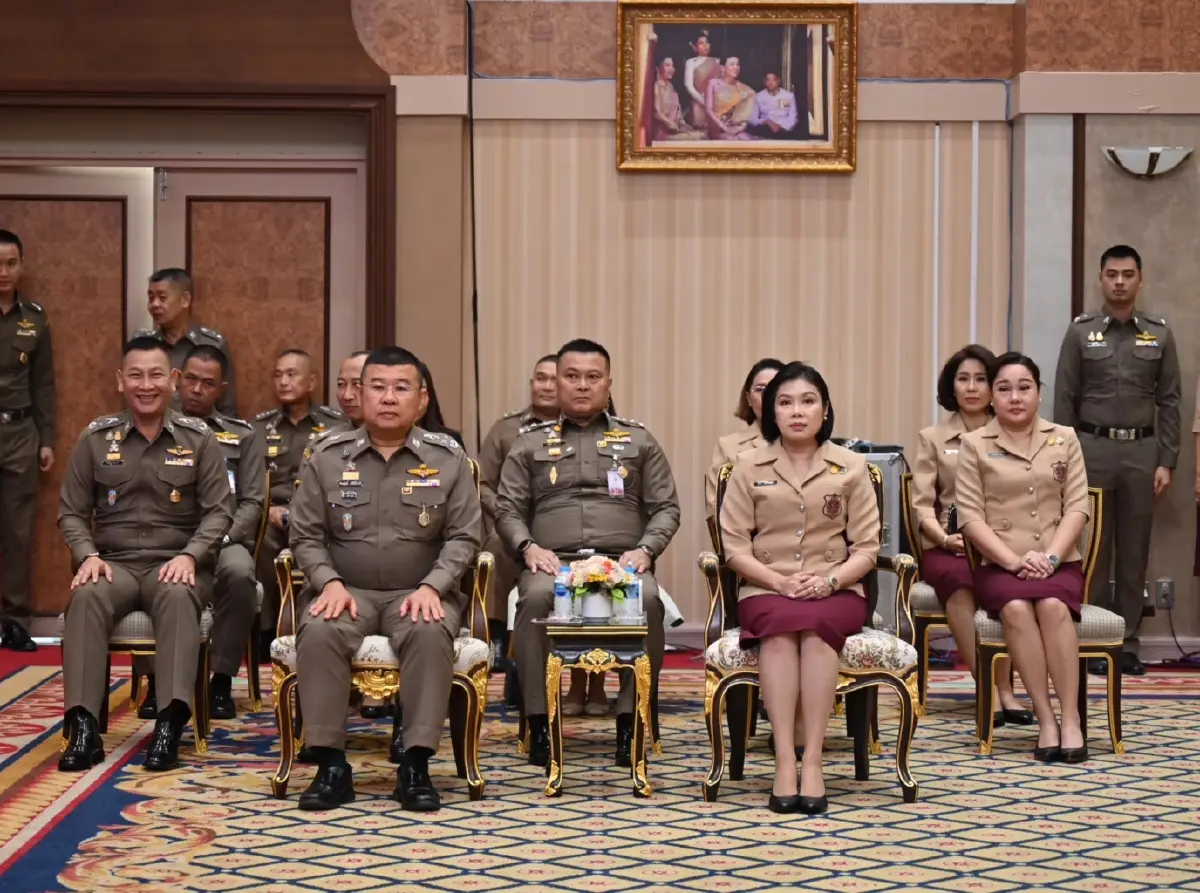 ผบ.ตร.-สมาคมแม่บ้านฯ มอบ 1,200 ทุนการศึกษาบุตรตำรวจ