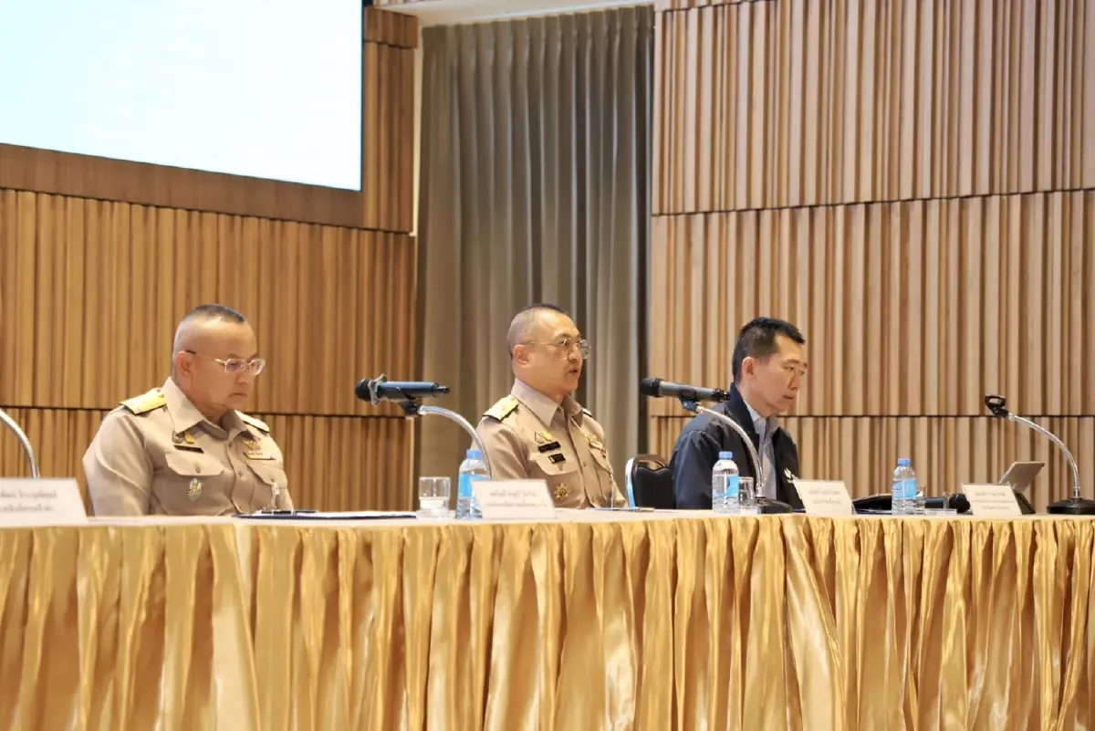 ทรภ.1 ปิดศูนย์ปฎิบัติการขจัดน้ำมัน หลังไม่พบคราบน้ำมันในทะเล ติดต่อ 3 วัน