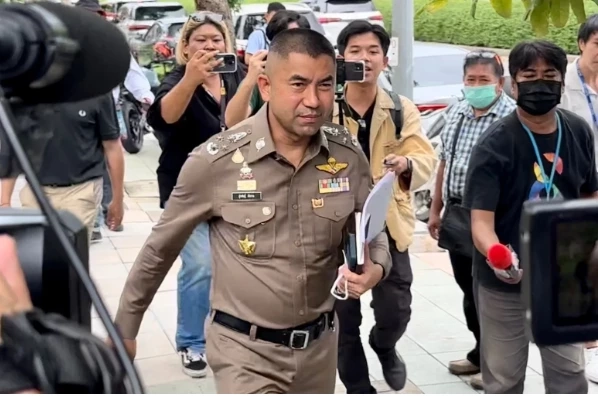 พล.ต.อ.สุรเชษฐ์ หักพาล รอง ผบ.ตร. 