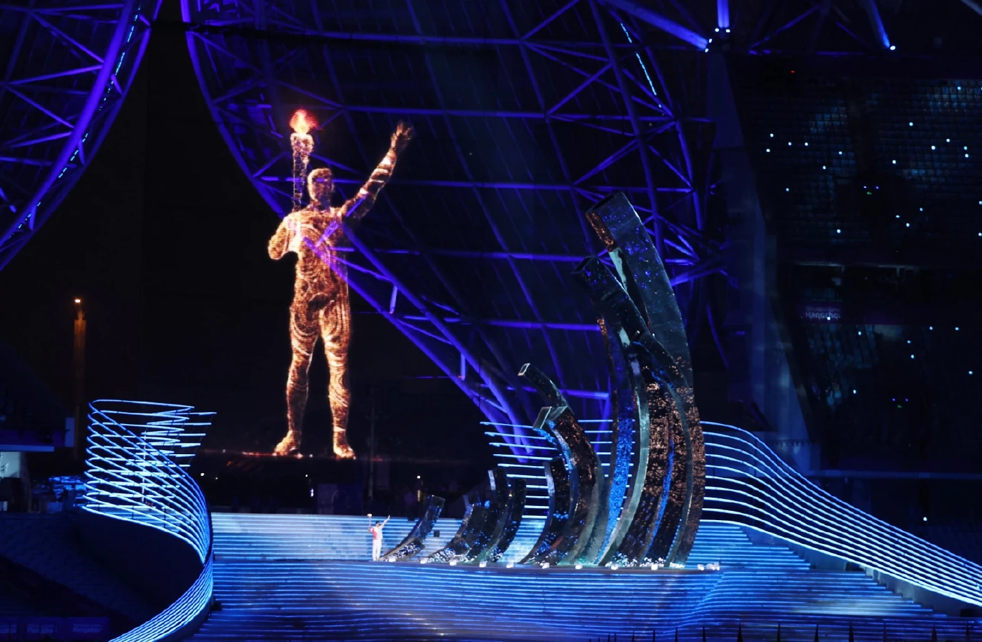 พิธีเปิด “เอเชียนเกมส์” สุดล้ำ ใช้ดิจิทัลจุดคบเพลิง-แสดงพลุ