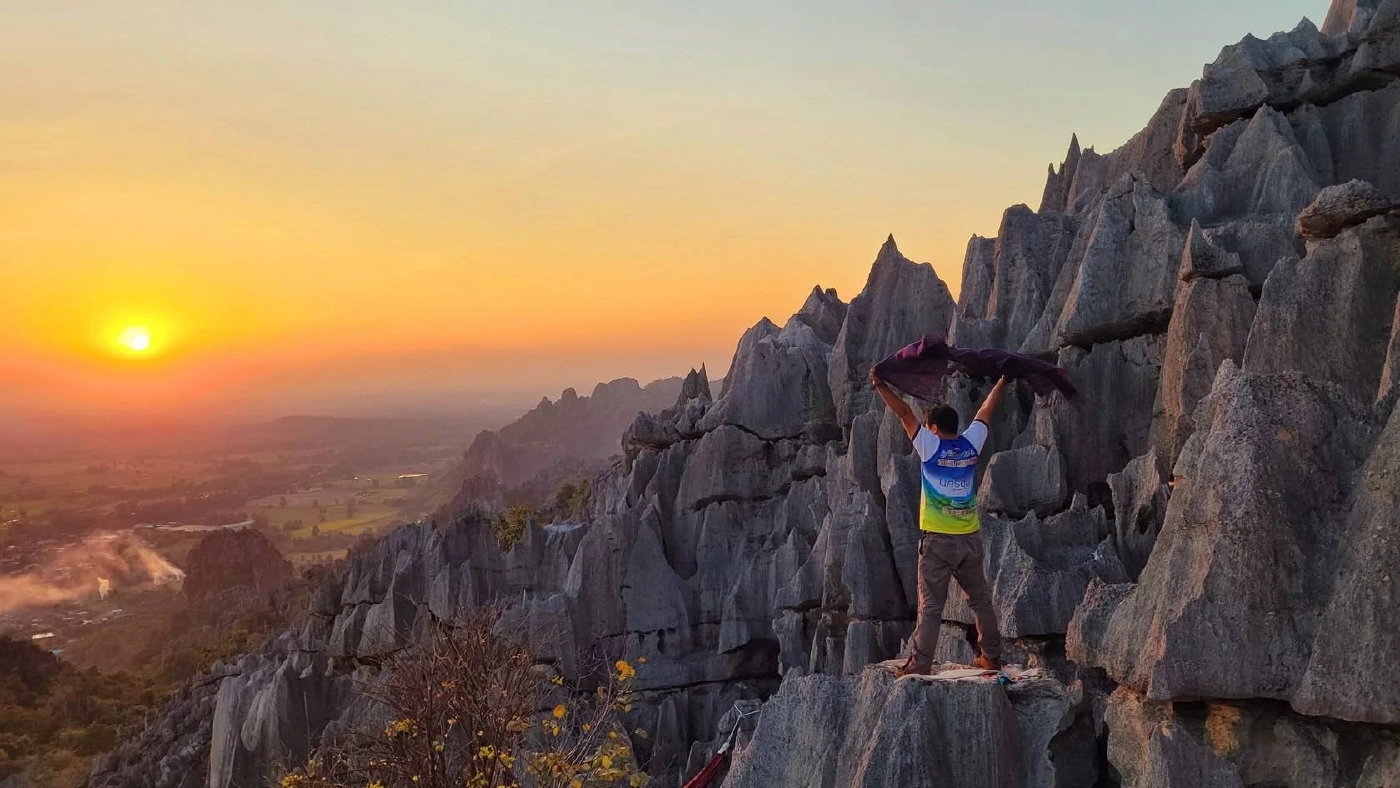 สายลุยเตรียมตัว เขาหินปูนล่องเรือตาหมื่น อัญมณีแห่งบ้านมุง เปิดให้พิชิต 1 ต.ค.นี้