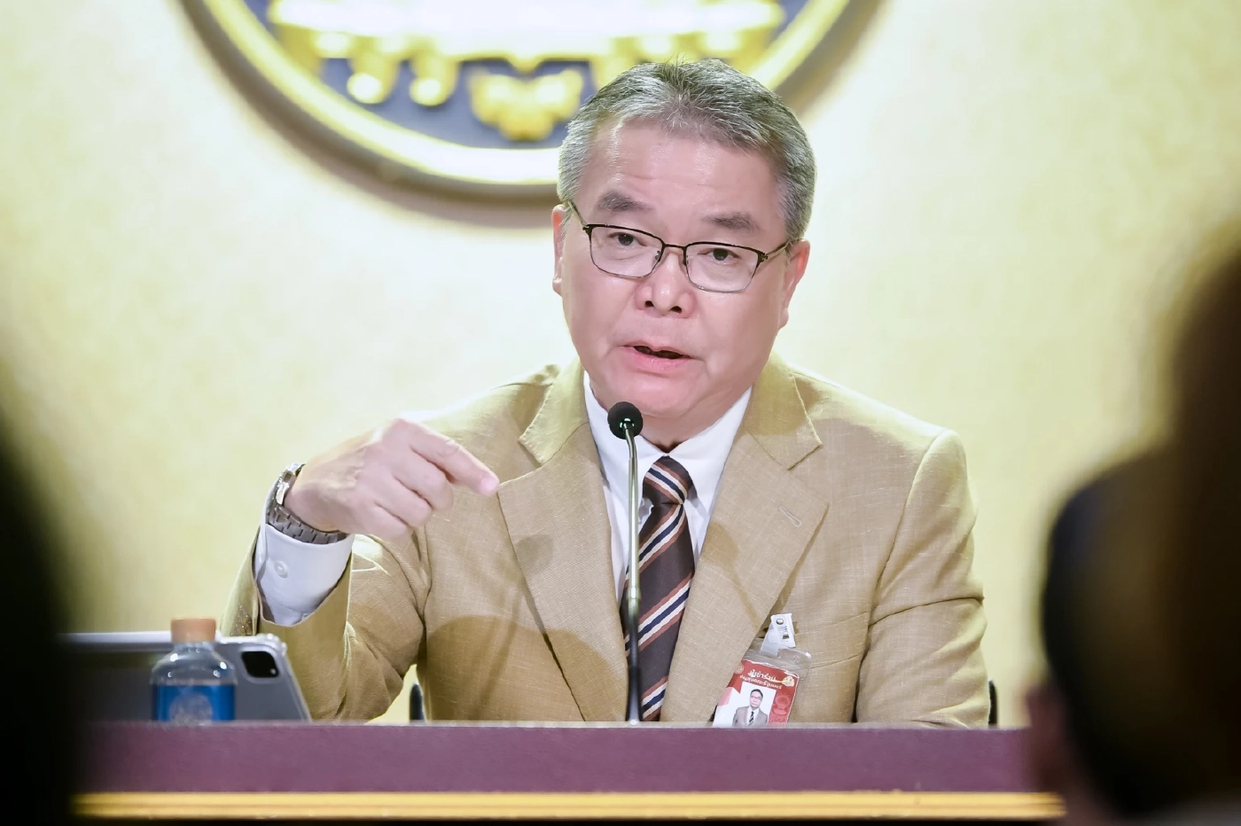 "คารม พลพรกลาง"ผงาดนั่งรองโทรโข่งรัฐบาลหลังครม.มีมติแต่งตั้ง