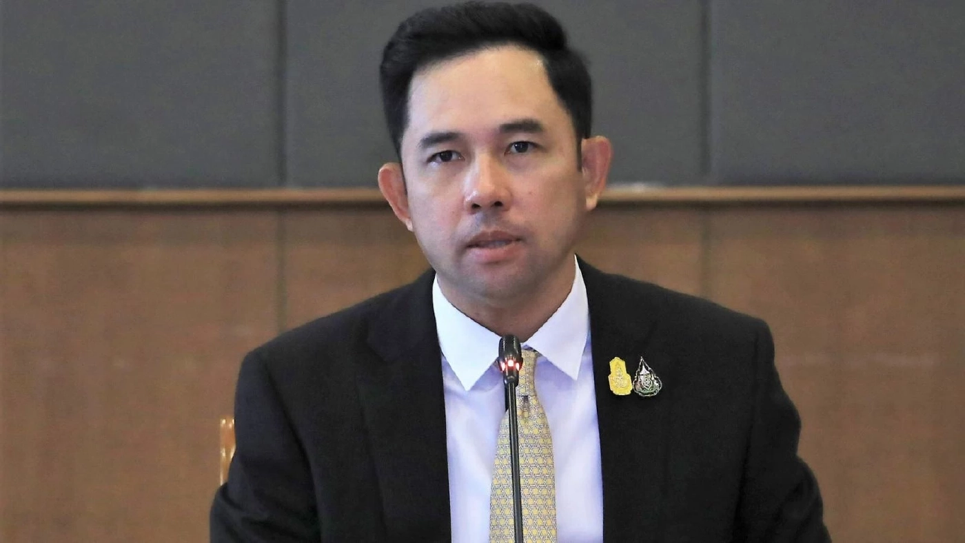 นายอิทธิพล คุณปลื้ม อดีต รมว.กระทรวงวัฒนธรรม 