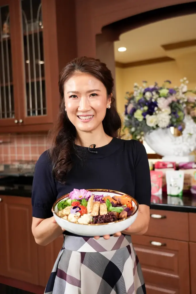 รายการ กินสร้างสุข เปิดอาณาจักร หลิง จันทิมา ตัวจริงเรื่องสุขภาพ