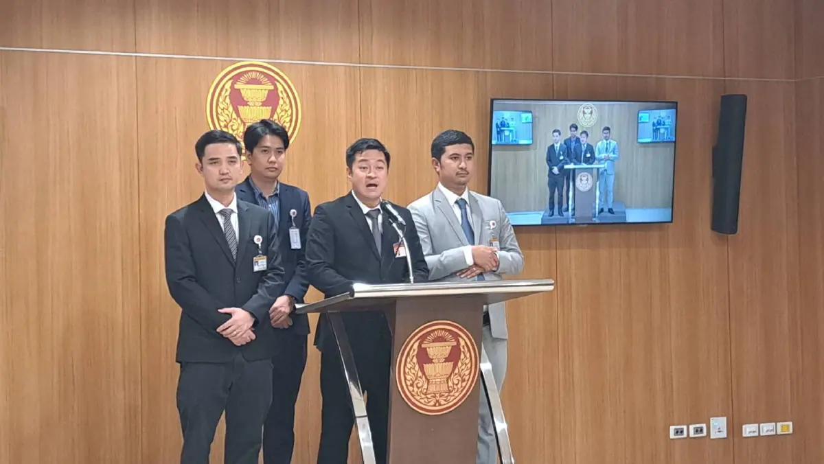 ปดิพัทธ์ สันติภาดา เผย การตรวจรับอาคารรัฐสภา คกก.ยังมีความเห็นขัดแย้ง 