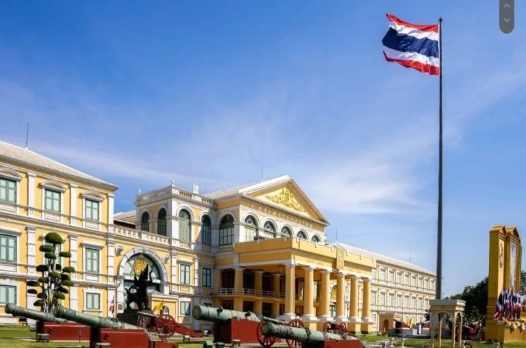 "สุทิน" เชื่อมั่น กองทัพจัดชุด รปภ.อารักขา ด้าน "นายกฯ" ใช้ทีมตำรวจดูแล