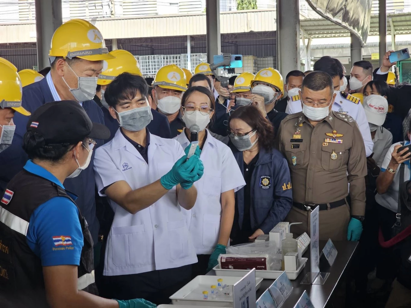 "มท.หนู" เด้งรับนายกฯ ปราบยาเสพติด ชี้ต้องสร้างอุปสรรคให้ผู้ค้า-ผู้เสพ