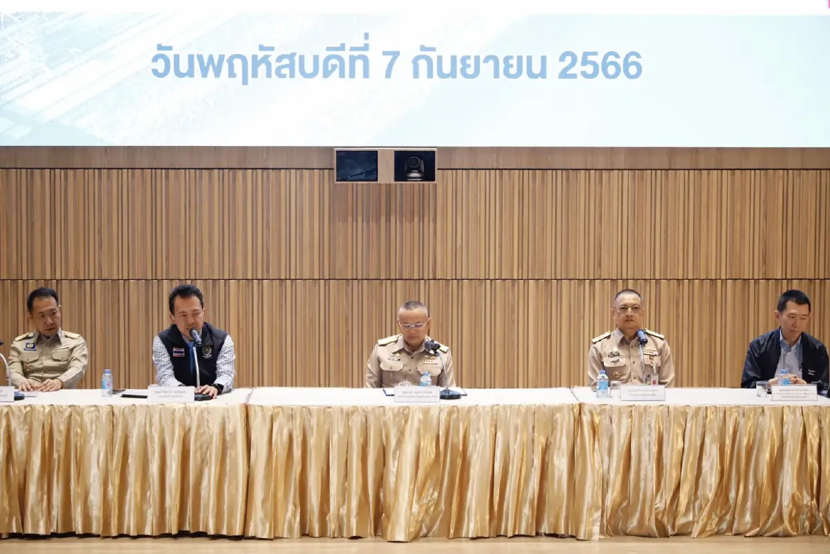 ทรภ.1 ปิดศูนย์ปฎิบัติการขจัดน้ำมัน หลังไม่พบคราบน้ำมันในทะเล ติดต่อ 3 วัน