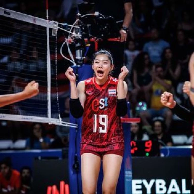 แชร์สนั่น "บุ๋มบิ๋ม" ฟาดชาวเน็ตนักวิจารณ์ ไม่ได้ชนะทีมชุดใหญ่ของ "จีน" 