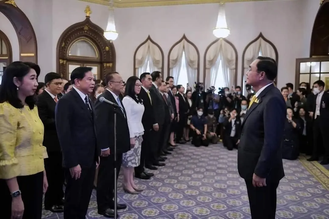 PMOC เปลี่ยนชื่อเพจ หลังนายกฯประยุทธ์หมดวาระ พร้อมติดตามผลงานลุงตู่ต่อไป