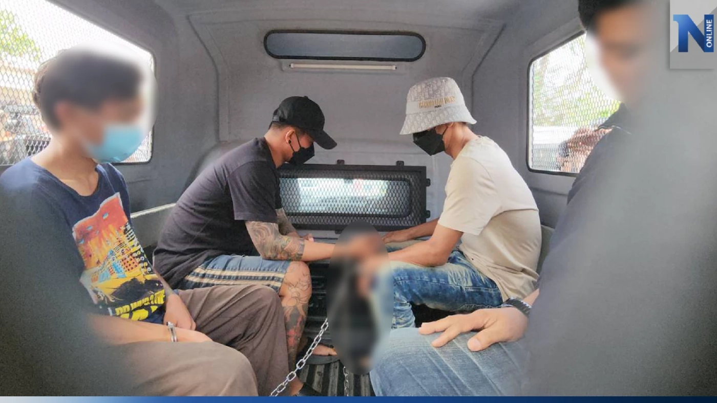 ตำรวจหิ้ว "เด้ง - ต๋อง" เอี่ยวคดีกำนันนก ฝากขังศาลนครปฐม