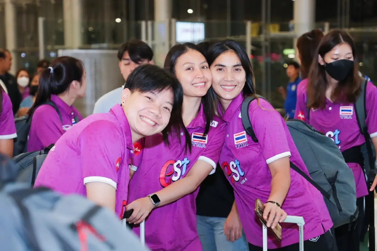 "วอลเลย์บอลสาวไทย" ลัดฟ้าลุยศึก อลป.รอบคัดเลือก