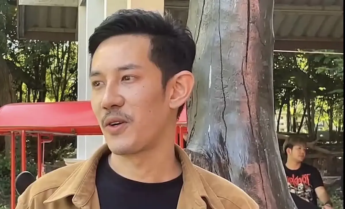 กระบะชนประสานงารถบรรทุก "น้องเบียร์" นักร้องดังวงรถแห่ เสียชีวิต