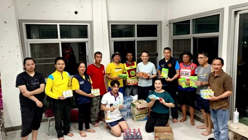 นศ.ม.พะเยาที่ได้รับการช่วยเหลือหาที่พักจากน้ำท่วม