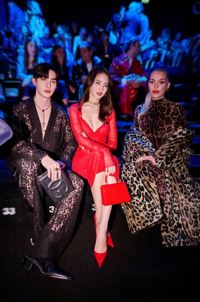 "โบว์ เมลดา" ด้อนท์แคร์ดรามา ขอสวยสับอวดความปังที่มิลานแฟชั่นวีค