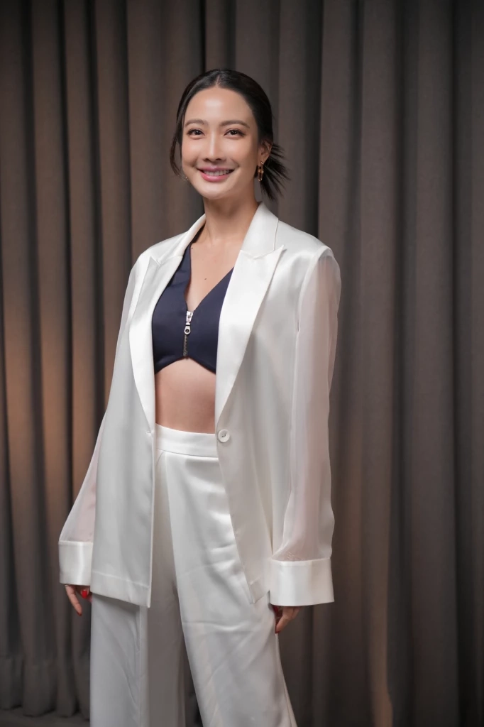 "แต้ว ณฐพร" ตอบชัดพร้อมแต่งงานไหม? เผยความสัมพันธ์รัก 3 ปี "ไฮโซประณัย"