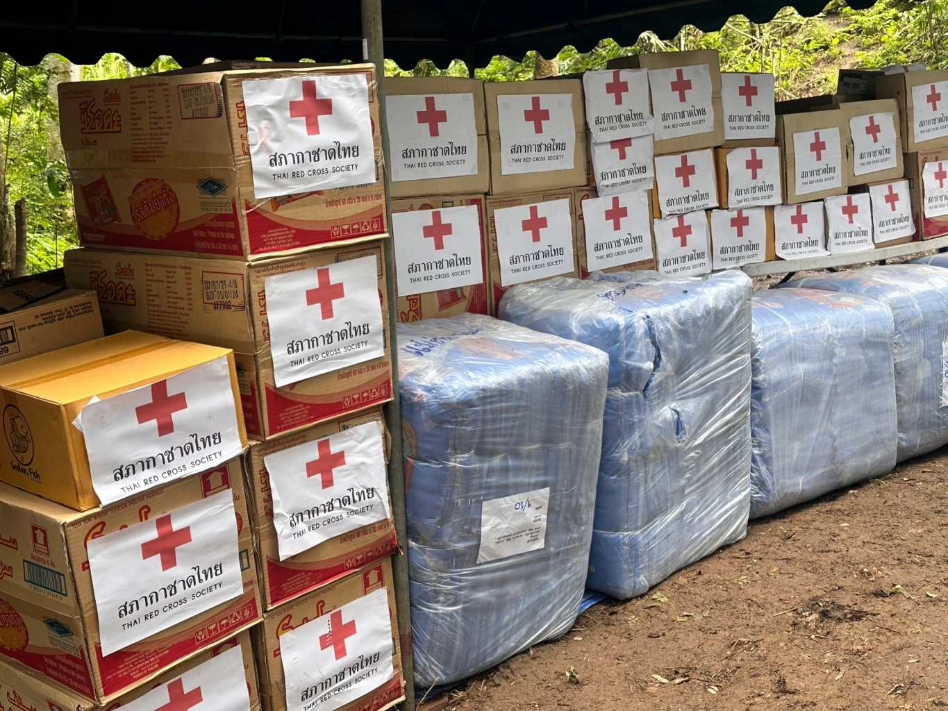 เมียนมาส่งทหารระดับกองพลรุกเปิดทางช่วยพวกที่ถูกปิดล้อม