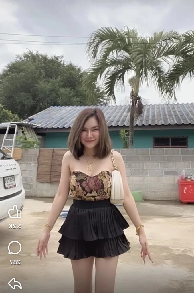 ส่องด่วน เลขทะเบียนรถปอร์เช่แม่น้ำหนึ่ง พร้อมฟาด คนดูถูกรถมือสอง!