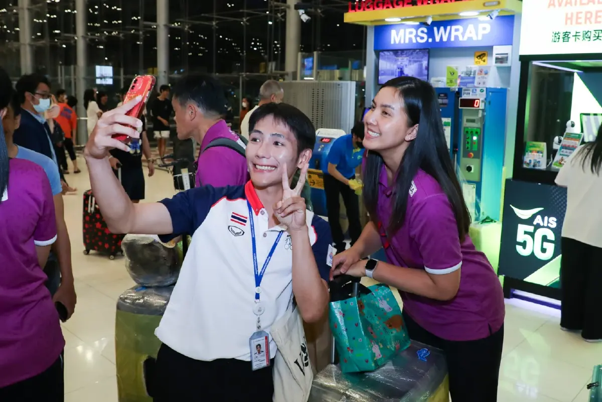 "วอลเลย์บอลสาวไทย" ลัดฟ้าลุยศึก อลป.รอบคัดเลือก